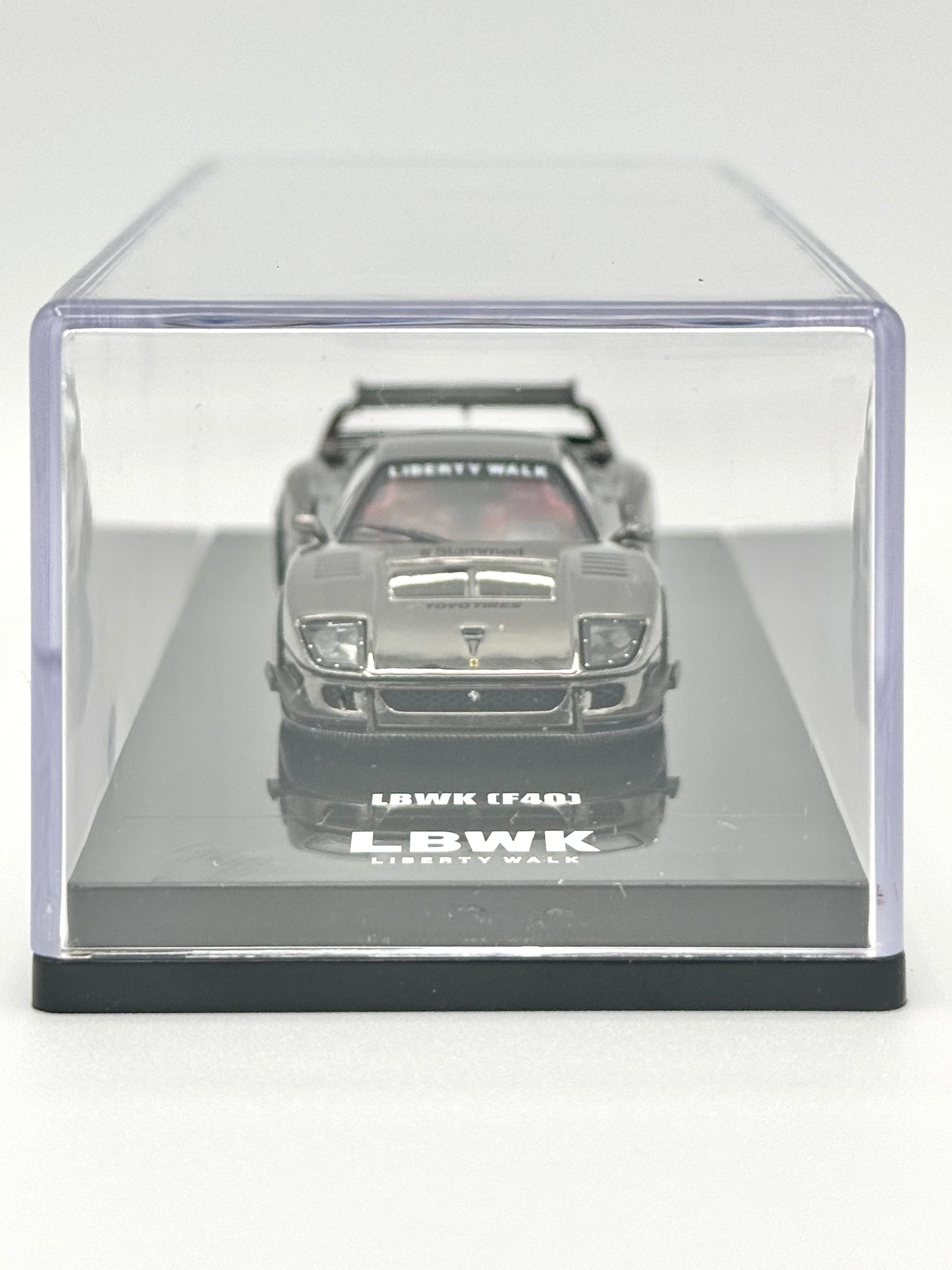 INNO 64 LBWK Ferrari F40 Black chrome