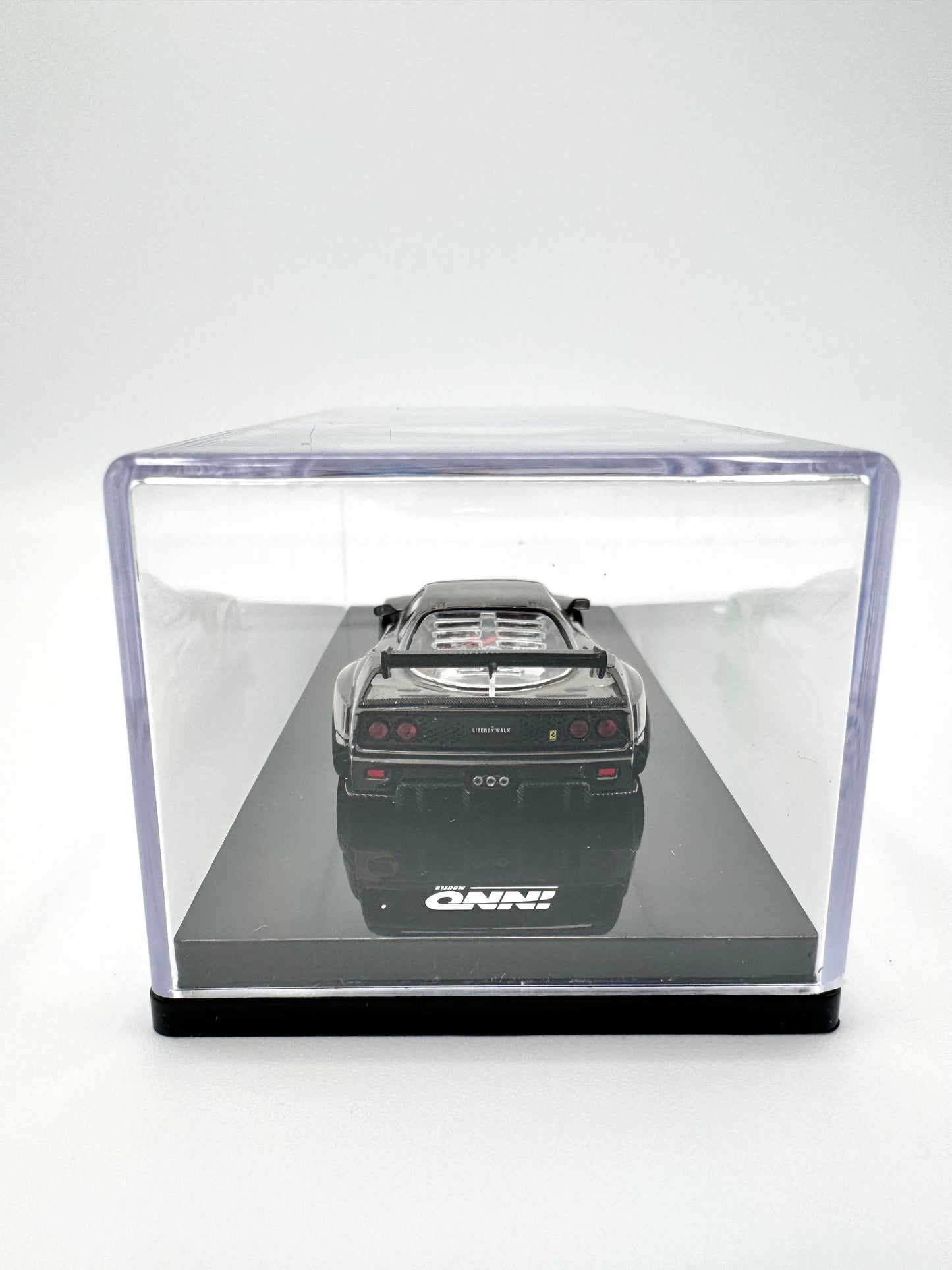 INNO 64 LBWK Ferrari F40 Black chrome