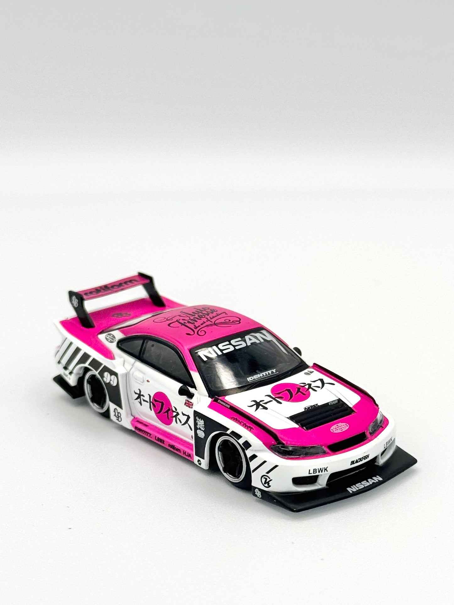 MINI GT Nissan Silvia S15 LB-Super Silhouette Auto Finesse SEMA 2023